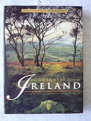 Seller image for The Guinness Book of Ireland (in Association with The Irish Tourist Board) for sale by Antiquariat Bernhard