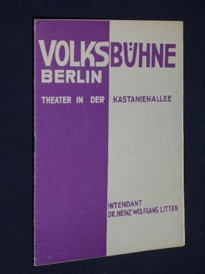 Seller image for Volksbhne Berlin - Theater in der Kastanienalle 1948. Programmheft DER LWE AUF DEM MARKTPLATZ von Ilja Ehrenburg. Regie: Heinz Wolfgang Litten, Bhnenbild: Wolfgang Bttcher, Musik: Fritz Ramann. Mit Robert Trsch, Karl Hellmer, Lotte Alberti, S. Pein for sale by Fast alles Theater! Antiquariat fr die darstellenden Knste