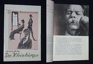 Seller image for Programmheft 8 Deutsches Theater Berlin 1956/57. DIE KLEINBRGER von Maxim Gorki. Regie: Wolfgang Heinz/ Karl Paryla, Bhnenbild/ Kostme: Bert Kistner, musikal. Einr.: Peter Fischer. Mit Adolf-P. Hoffmann, Mathilde Danegger, Emil Sthr, Erika Pelikowsky, Karl Paryla, Fritz Links, Ostara Krner, Hortense Raky, Harry Berber for sale by Fast alles Theater! Antiquariat fr die darstellenden Knste