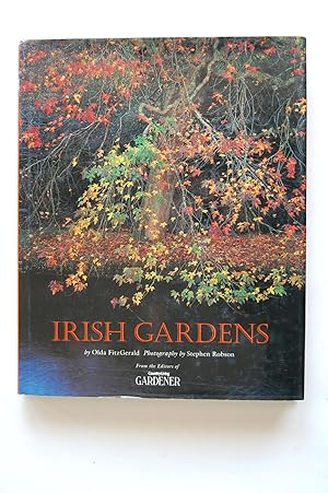 Imagen del vendedor de Irish Gardens a la venta por North Star Rare Books & Manuscripts