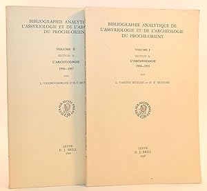 Bild des Verkufers fr Bibliographie analytique de l'Assyriologie et de l'archeologie du Proche-Orient / par L. Vanden Berghe et H.F. Mussche zum Verkauf von Flamingo Books