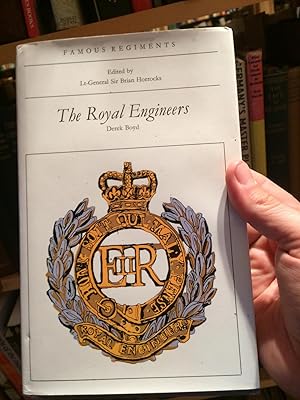 Imagen del vendedor de Royal Engineers (Famous Regiments S.) a la venta por Temple Bar Bookshop