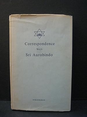 Immagine del venditore per Correspondence with Sri Aurobindo venduto da Encore Books