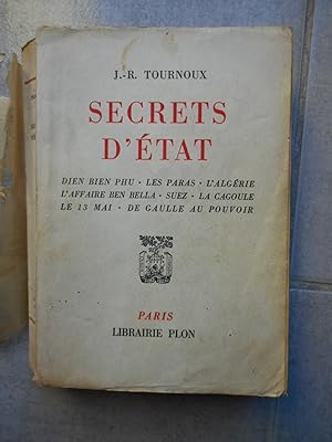 Imagen del vendedor de L'histoire secrete - La cagoule - Le front populaire - Vichy - Londres - Deuxieme bureau - L'Algerie Francaise - L'O.A.S. a la venta por Frederic Delbos