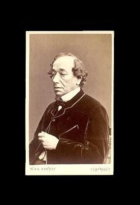 Seller image for Bildnis des englischen Staatsmannes Benjamin Disraeli. Orig.-Photo. for sale by Antiquariat Les-art