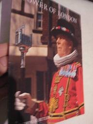 Image du vendeur pour Her Majesty`s Tower of London mis en vente par Alte Bcherwelt