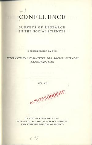 Seller image for CONFLUENCE. SURVEYS OF RESEARCH IN THE SOCIAL SCIENCES. VOL. VII. The Role of Small Industry in the Process of Economic Growth. Japan. A SERIES EDITED BY THE INTERNATIONAL COMMITTEE FOR SOCIAL SCIENCES DOCUMENTATION. IN CO-OPERATION WITH THE INTERNATIONAL SOCIAL SCIENCE COUNCIL AND WITH THE SUPPORT OF UNESCO. for sale by Antiquariat Bookfarm