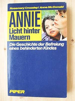 Imagen del vendedor de Annie - Licht hinter Mauern a la venta por Versandantiquariat Manuel Weiner