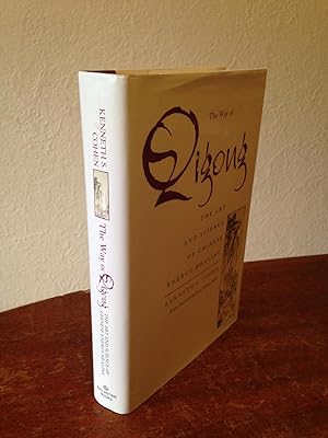 Bild des Verkufers fr The Way of Qigong: The Art and Science of Energy Healing. zum Verkauf von Chris Duggan, Bookseller