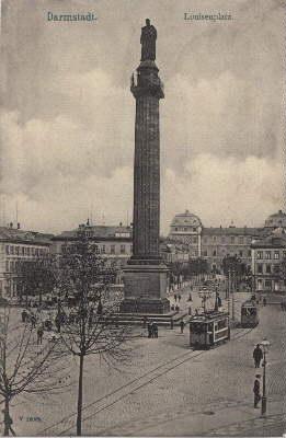 Louisenplatz. Ansichtskarte in Lichtdruck. Abgestempelt Darmstadt 06.05.1906.