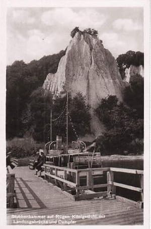 Stubbenkammer auf Rügen, Königsstuhl mit Landungsbrücke und Dampfer. Ansichtskarte in Photodruck....