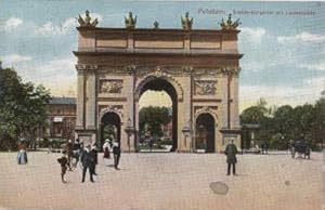 Immagine del venditore per Brandenburgertor mit Louisenplatz. Ansichtskarte in farbigem Lichtdruck. Abgestempelt Bahnpost 08.06.1908. venduto da Antiquariat Heinz Tessin