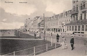 Imagen del vendedor de Kaiserstrasse. Ansichtskarte in Lichtdruck, abgestempelt Norderney 30.07.1911. a la venta por Antiquariat Heinz Tessin