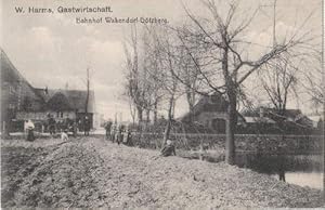 W.Harms, Gastwirtschaft, Bahnhof Wakendorf-Götzberg. Ansichtskarte in Lichtdruck.