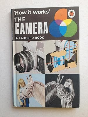 Seller image for How it Works" The Camera for sale by Book Souk