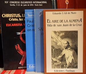 Immagine del venditore per EL AIRE DE LA ALMENA Vida de san Juan de la Cruz + SALVIFICI DOLORIS, El sufrimiento humano + CRISTO EN NUESTRO PRJIMO + CHRISTUS, LUMEN GENTIUM Cristo, luz de los pueblos EUCARISTA Y EVANGELIZACIN venduto da Libros Dickens