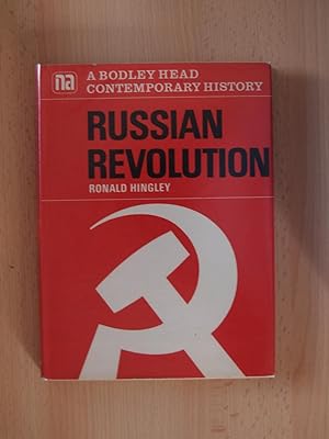 Immagine del venditore per Russian Revolution (Bodley Head Contemporary History) venduto da Terry Blowfield