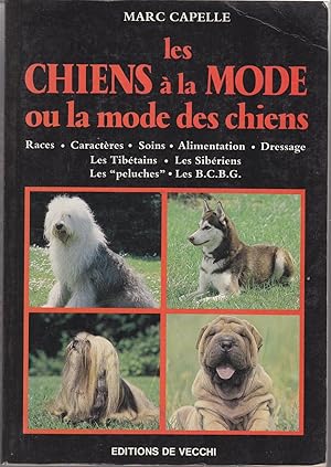 Imagen del vendedor de Les chiens  la mode ou la mode des chiens a la venta por le livre ouvert. Isabelle Krummenacher