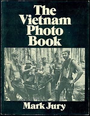 Seller image for The Vietnam Photo Book for sale by Studio Bibliografico Marini