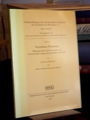 Imagen del vendedor de Vertriebene Pharmazie. Wissenstransfer durch deutsche und sterreichisch-ungarische Apotheker nach 1933. (= International Society for the History of Pharmacy, Verffentlichungen der Internationalen Gesellschaft fr Geschichte der Pharmazie e.V ; N.F., Bd. 61). a la venta por Altstadt-Antiquariat Nowicki-Hecht UG