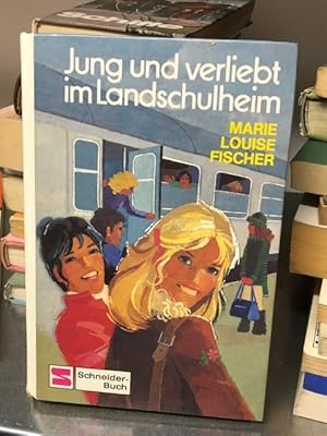 Jung und verliebt im Landschulheim.