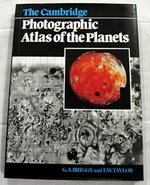 Image du vendeur pour The Cambridge Photographic Atlas of the Planets mis en vente par Adelaide Booksellers