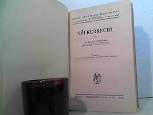 Völkerrecht. (= Rechts- und Staatswissenschaften ; 10).