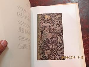 Seller image for Cent Planches en couleurs d'Art Musulman. Cramique, Tissus, Tapis. for sale by Librairie FAUGUET