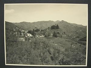 Liguria. Alta valle Scrivia. Tercesi nei pressi del Colle della Scoffera, 26 maggio 1954. Fotogra...