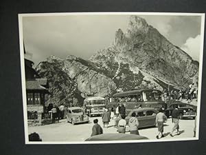 Grande strada delle Dolomiti. Passo Falzarego e Sasso di Stria. Fotografia originale