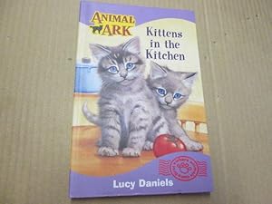 Imagen del vendedor de Animal Ark: Kittens in the Kitchen (Animal Ark Classics) a la venta por Goldstone Rare Books