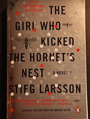 Bild des Verkufers fr The Girl Who Kicked the Hornet's Nest zum Verkauf von Mad Hatter Bookstore