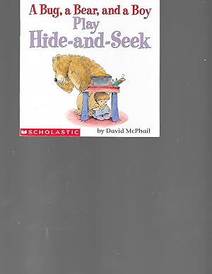 Immagine del venditore per A Bug, a Bear, and a Boy Play Hide-and-Seek venduto da TuosistBook