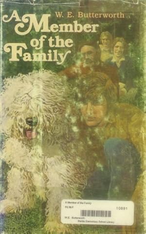 Imagen del vendedor de A Member of the Family a la venta por Paperback Recycler