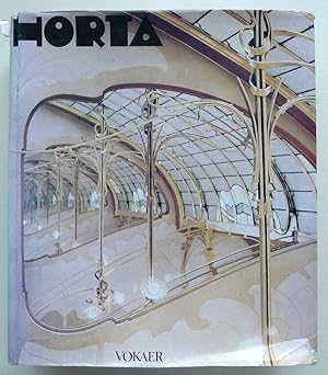 Image du vendeur pour Victor Horta. Prface de Jean Delhaye. Traduit de l'italien par Jean-Marie Van der Meerschen. mis en vente par Roe and Moore