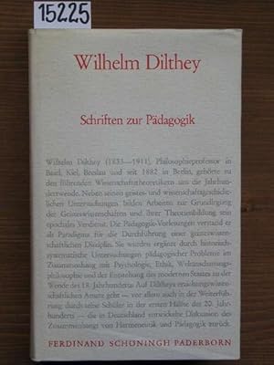 Schriften zur Pädagogik. Besorgt von Hans-Hermann Groothoff u. Ulrich Herrmann.