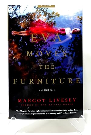 Immagine del venditore per Eva Moves the Furniture : A Novel venduto da The Parnassus BookShop