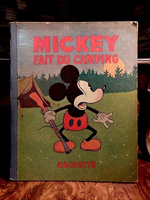 Mickey fait du camping