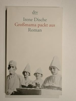 Bild des Verkufers fr Gromama packt aus. zum Verkauf von Versandantiquariat Christine Laist