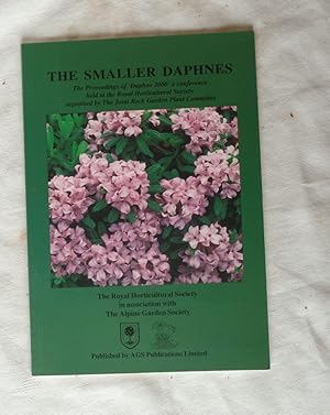 Immagine del venditore per The Smaller Daphnes venduto da Besleys Books  PBFA