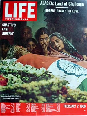 Imagen del vendedor de Life International February 7 , 1966 Dead of Shastri a la venta por Herr Klaus Dieter Boettcher