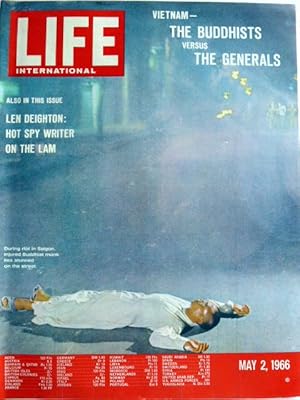 Imagen del vendedor de Life International May 2 , 1966 Vietnam a la venta por Herr Klaus Dieter Boettcher