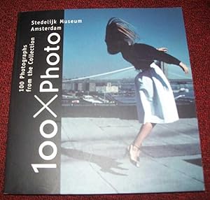 Image du vendeur pour 100x Photo: 100 Photographs from the Collection of Stedelijk Museum, Amsterdam mis en vente par Easy Chair Books