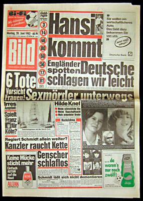 Bild Nr.146 vom 28.6.1982. Hansi kommt. Engländer spotten - Deutsche schlagen wir leicht.