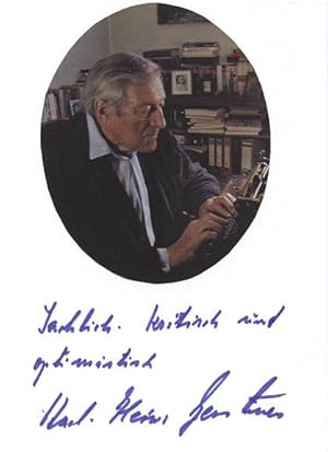 Albumkarte, DINA6, mit montiertem Foto (Repro) und handschriftl. "Sachlich, kritisch und optimist...