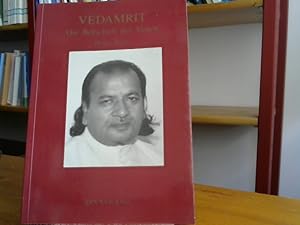 Bild des Verkufers fr Vedamrit - Die Botschaft der Veden zum Verkauf von BuchKaffee Vividus e.K.