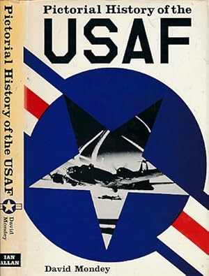 Bild des Verkufers fr Pictorial History of the USAF zum Verkauf von Barter Books Ltd