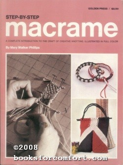 Imagen del vendedor de Step-By-Step Macrame a la venta por booksforcomfort