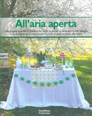 All'aria aperta.