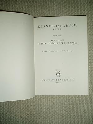 Imagen del vendedor de Eranos Jahrbuch 1961 : Band XXX : Der Mensch im Spannungsfeld der Ordnungen a la venta por Expatriate Bookshop of Denmark